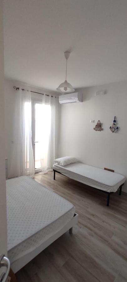 Zona Maldive Del Salento, Vistamare2, Sabbia 10'A Piedi, Bbq, 2 Bagni, 2 Clima, Posto Auto Esclusivo Apartment Torre Pali Luaran gambar